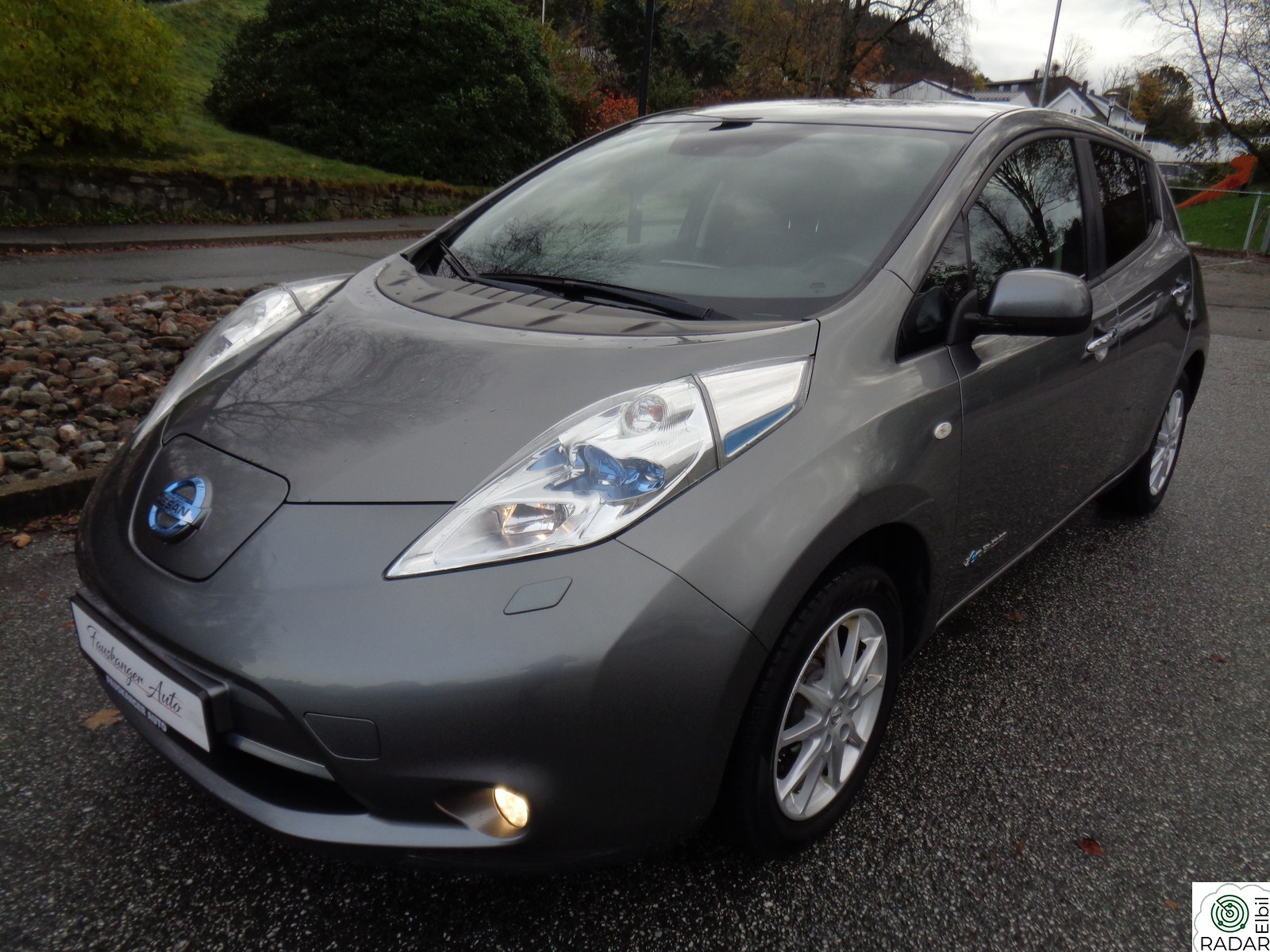 NISSAN LEAF 30kWh 30kWh TEKNA SKINN RATTVARME CRUISE NAVI KAMERA DAB+