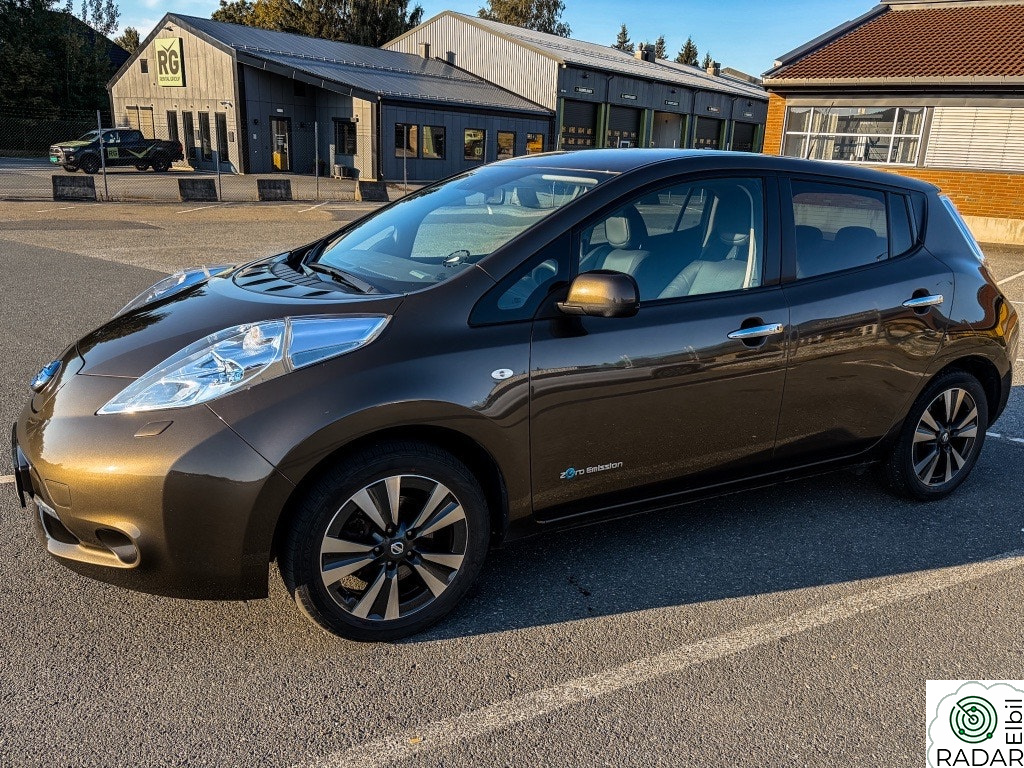 NISSAN LEAF 30kWh Tekna 30kWh