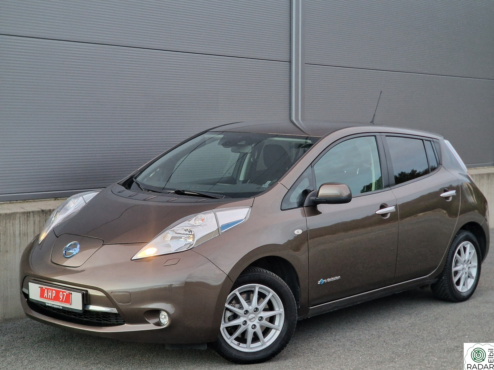 NISSAN LEAF 24kWh Acenta 24kWh/Ny EU/Lav KM/Batteristatus 12 av 12