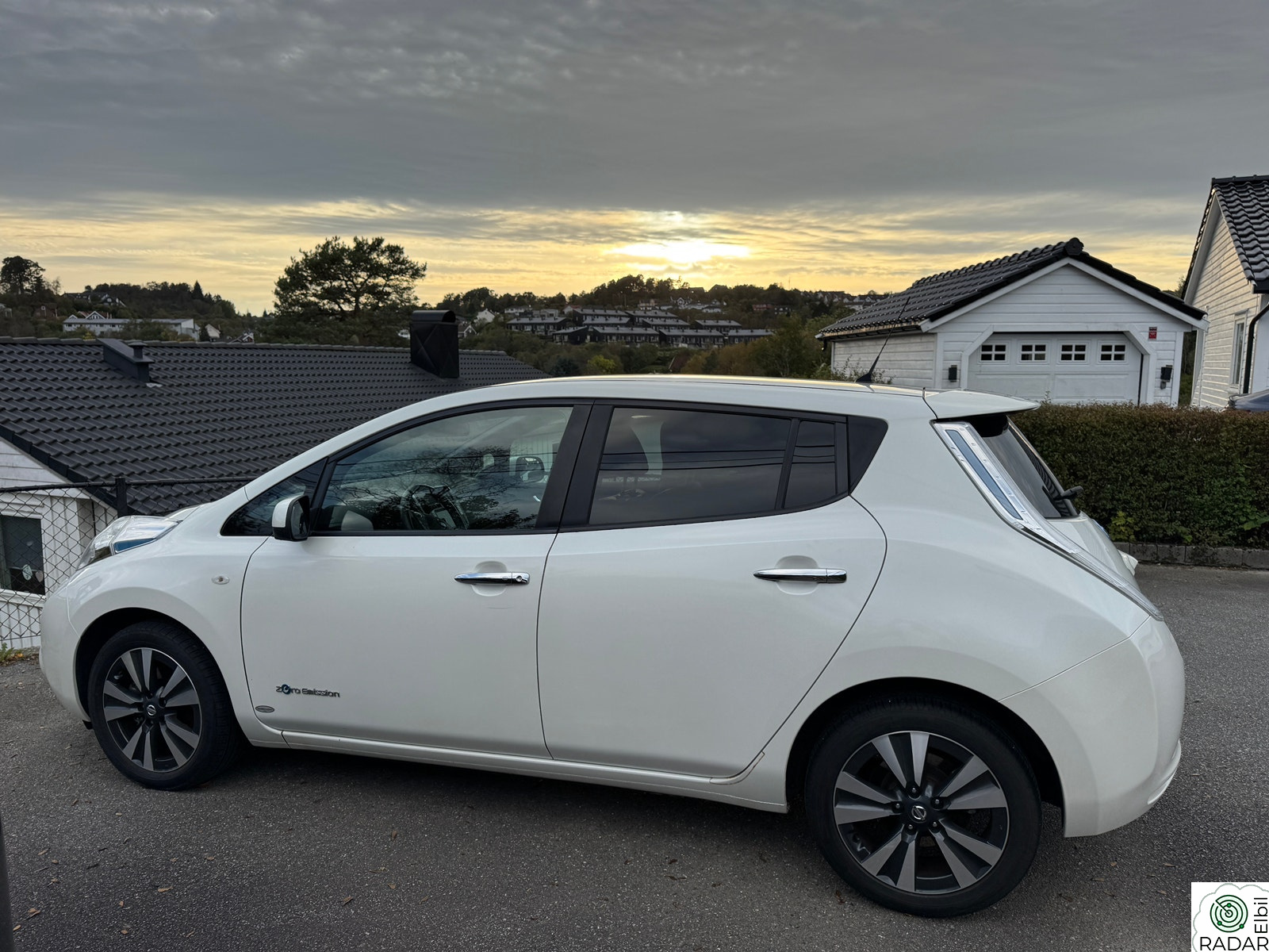 NISSAN LEAF 30kWh Tekna 30kWh