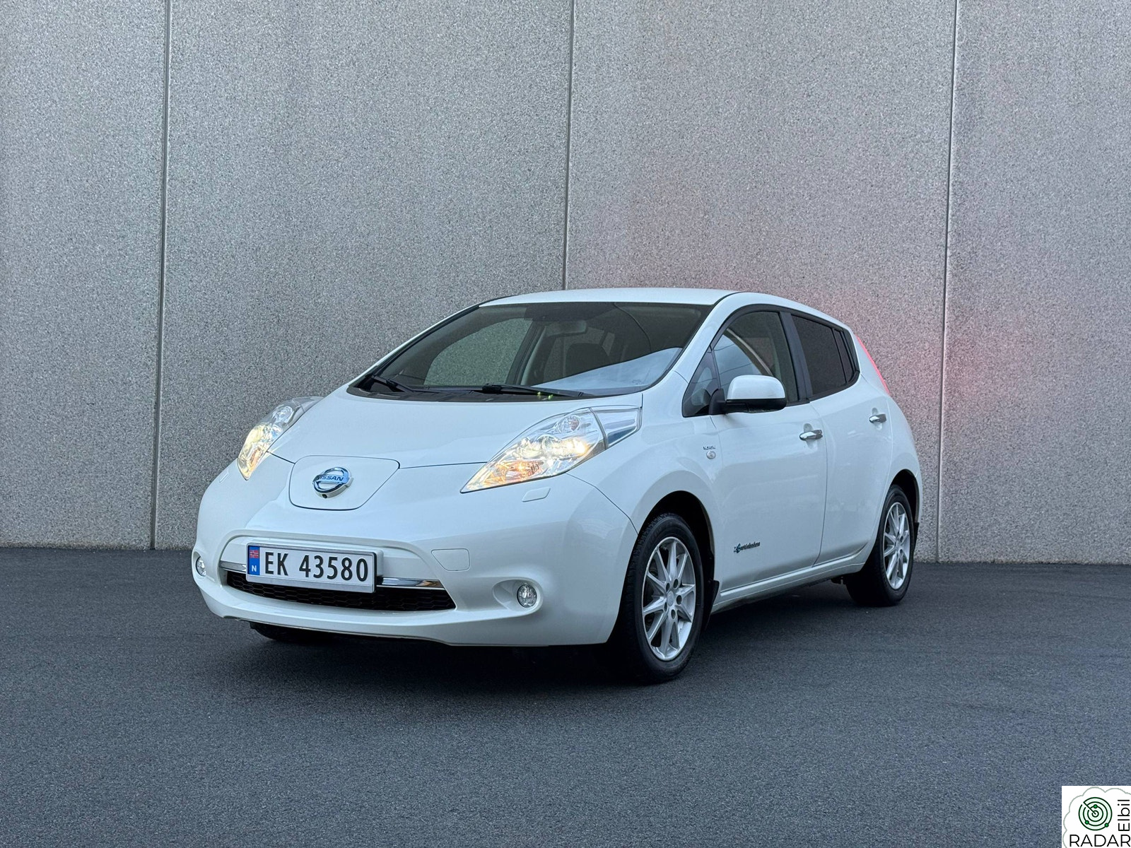 NISSAN LEAF 30kWh Nordic 30kWh