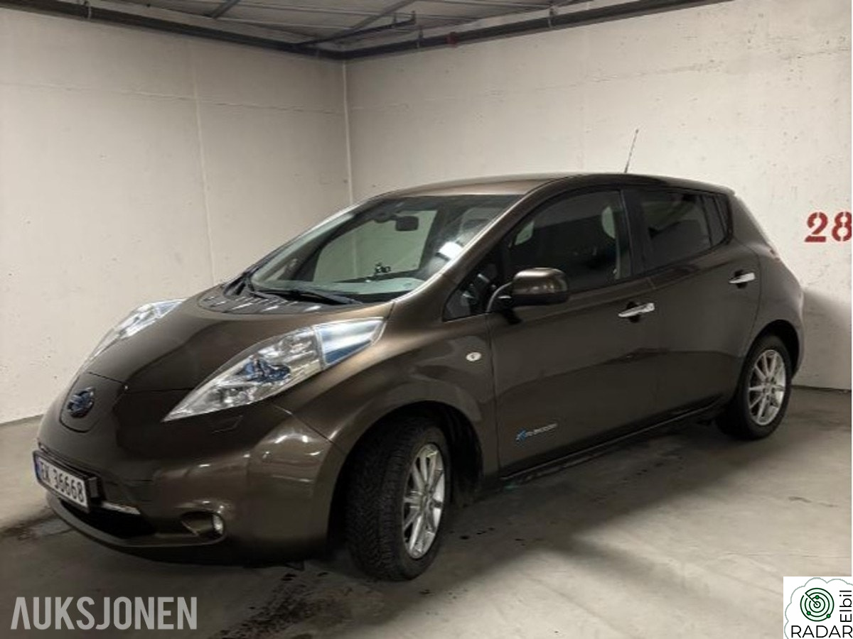 NISSAN LEAF 24kWh automat cruisekontroll navigasjon skinn s+v dekk eu ok