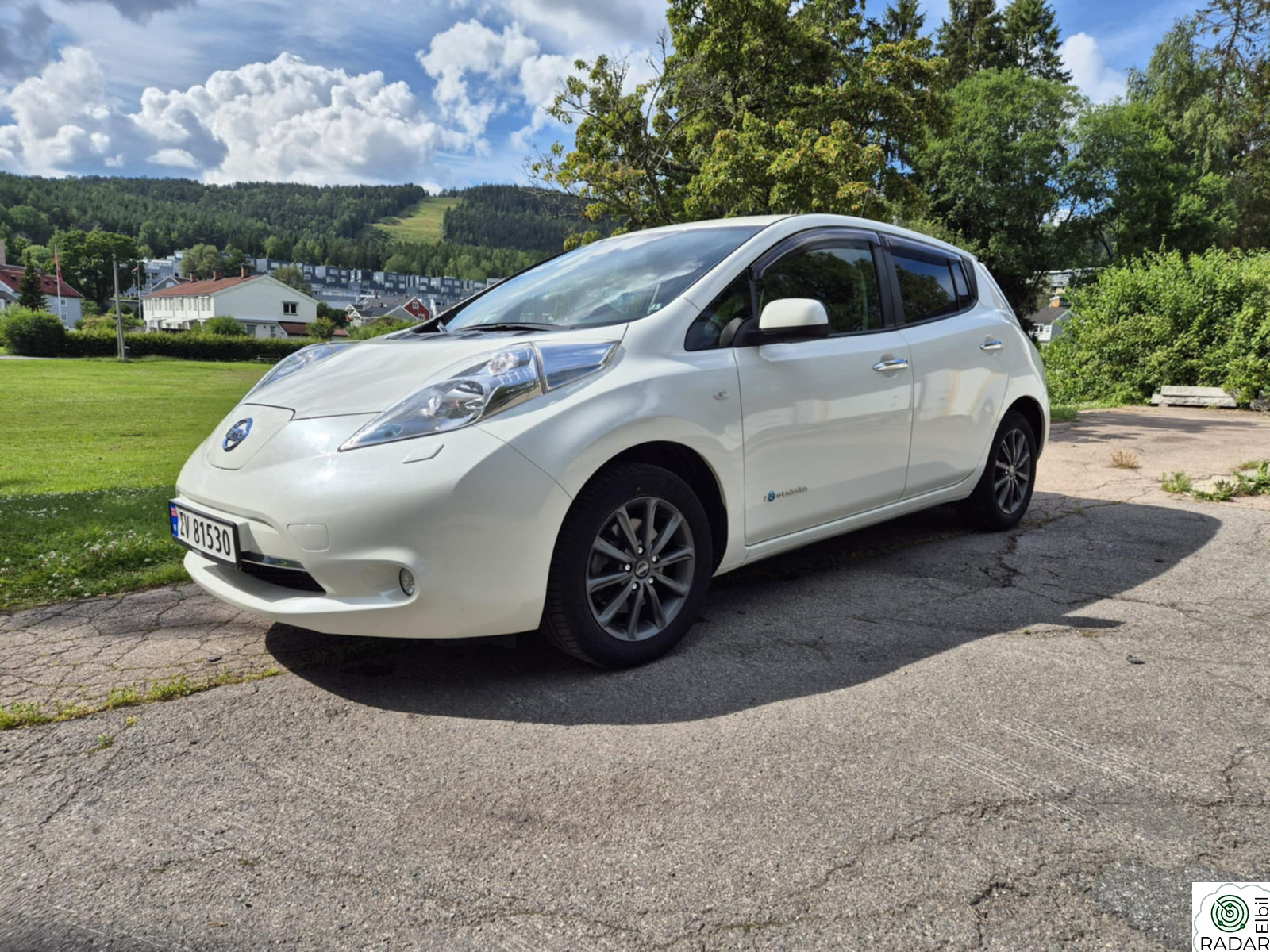 NISSAN Leaf 30kWh Acenta 30kWh
