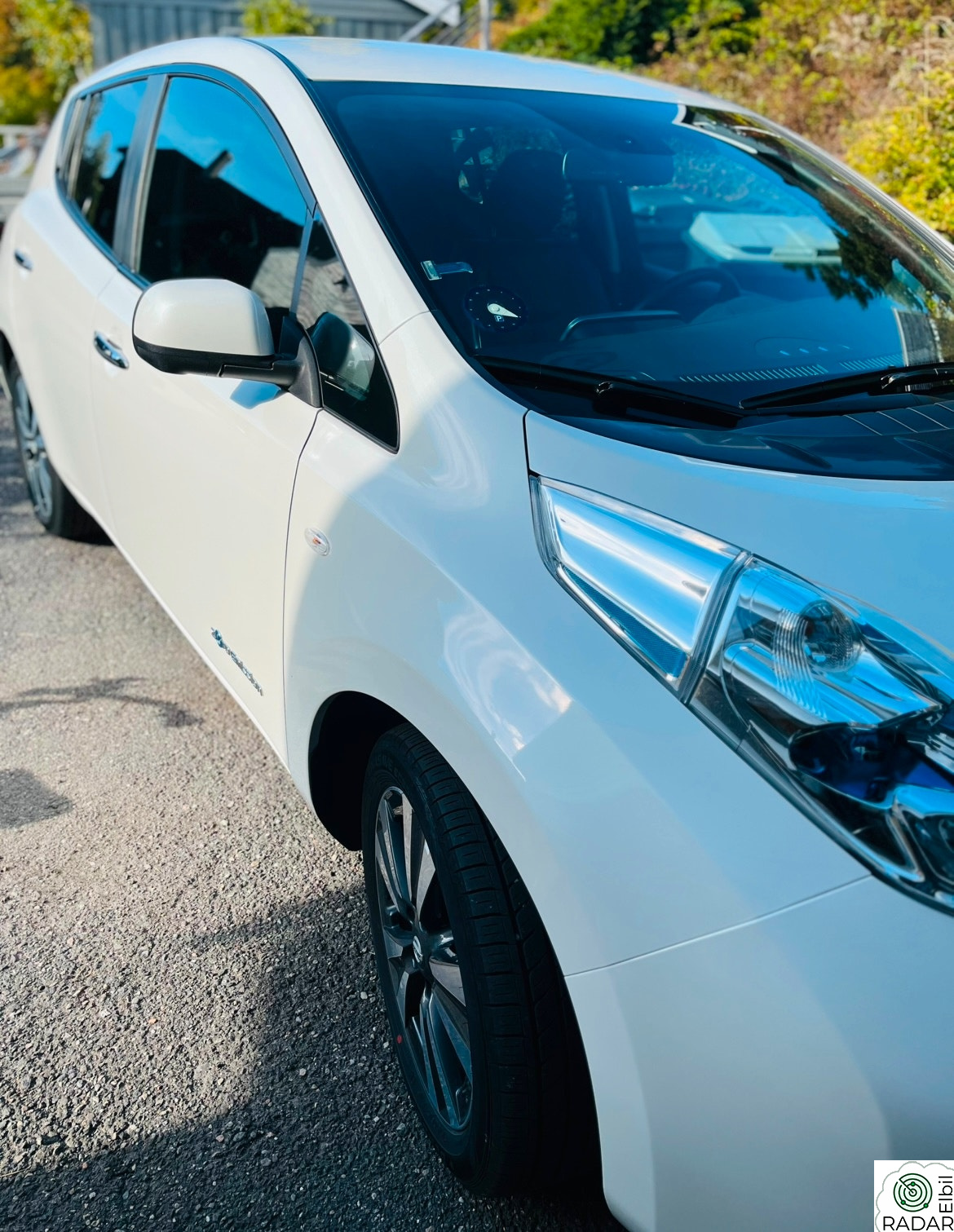 NISSAN Leaf 30kWh Tekna 30kWh