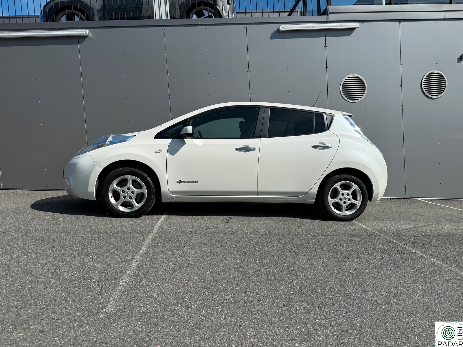 NISSAN LEAF 24kWh Nordic 24kWh