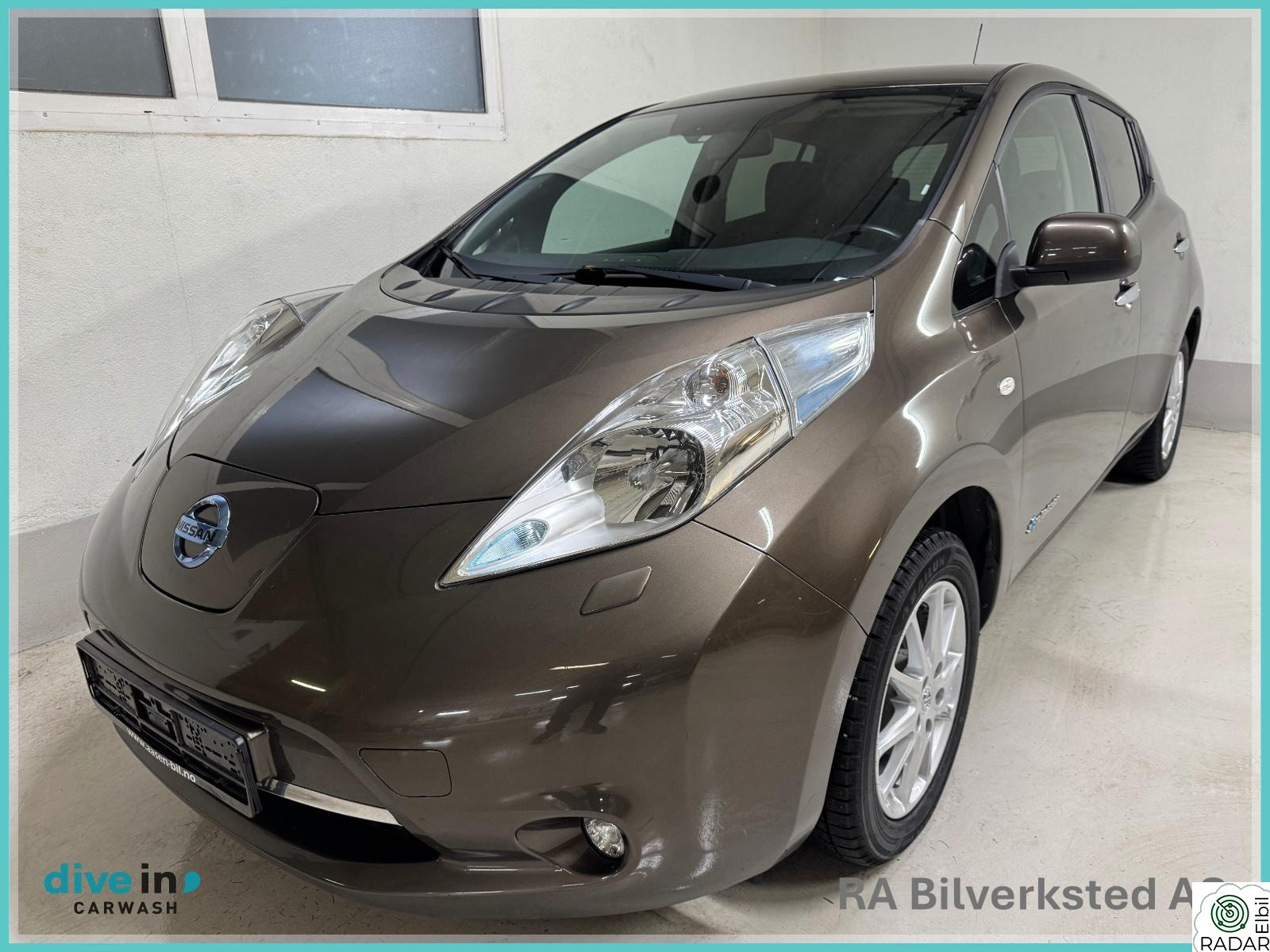 NISSAN LEAF 30kWh 30kWh - Kamera - VarmePumpe - Navi - Cruise - DAB+