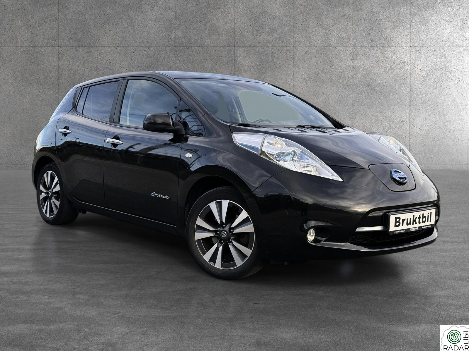 NISSAN Leaf 30kWh 30kWh|Tekna|Ratt.v|360Kam|BOSE|Skinn|Varmepumpe