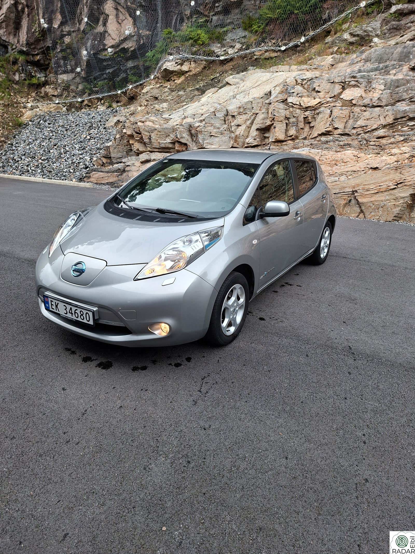 NISSAN LEAF 30kWh 30Kwh Eu ok 05.2027 / Dab/navi/ryggekamera