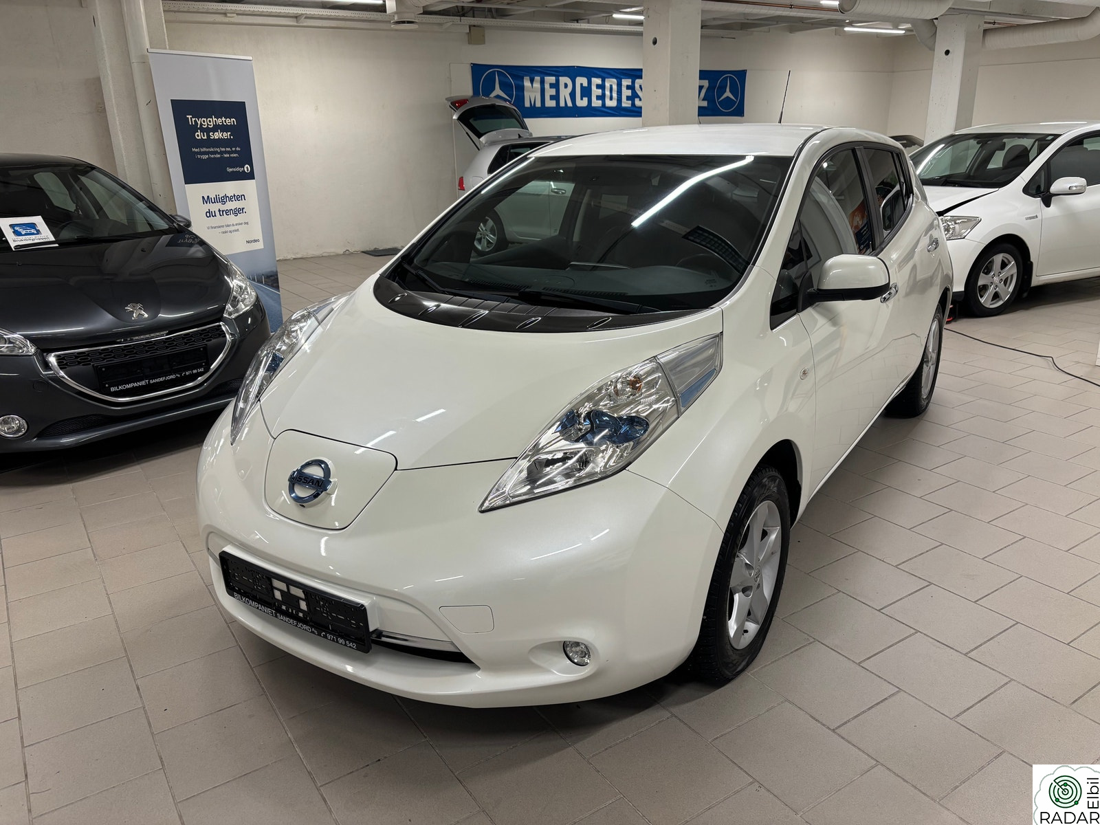 NISSAN Leaf 30kWh Tekna 30kWh. BOSE/SKINN/360-KAM/BT/NAVI/VARME I RATT ++