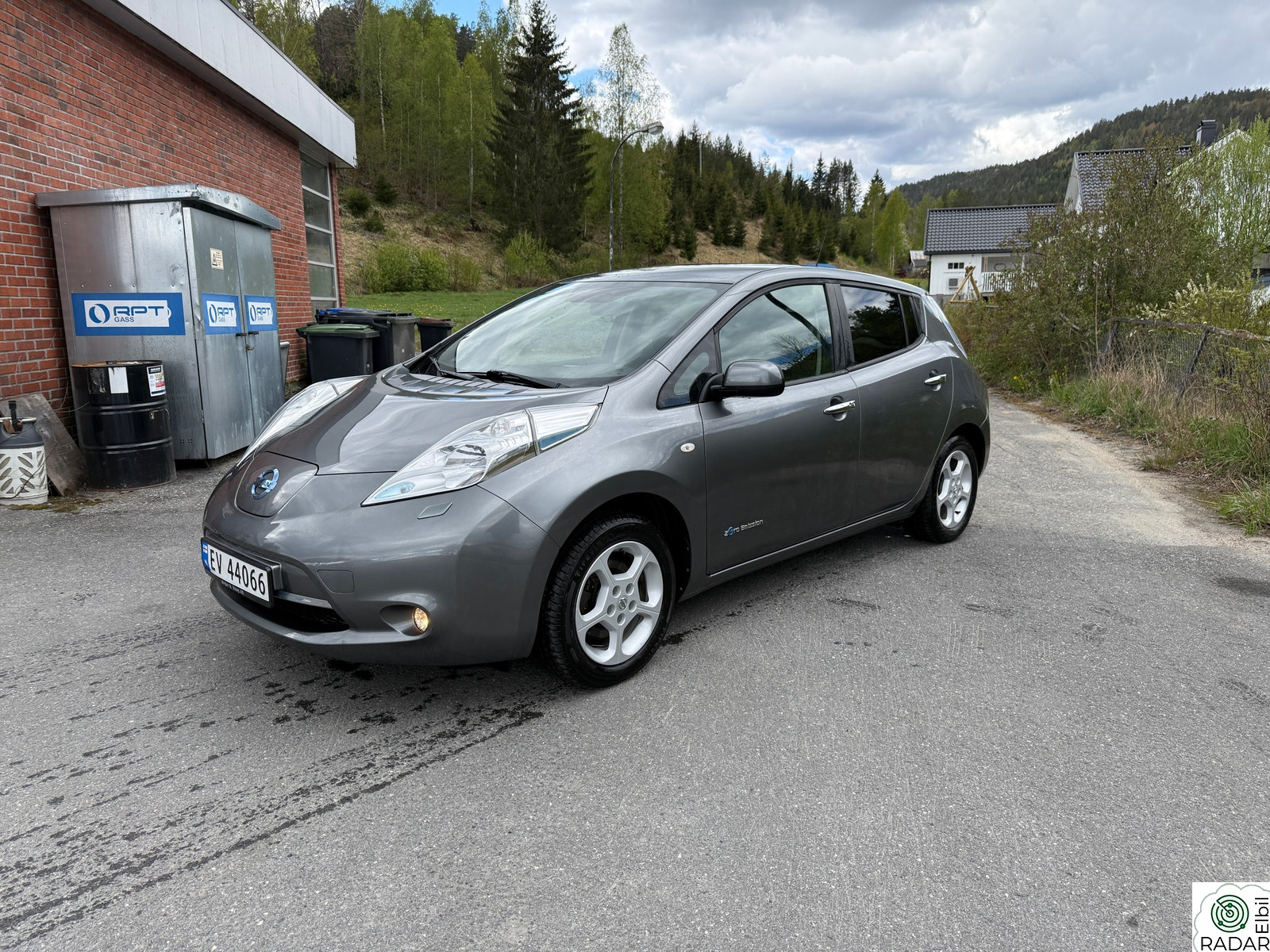 NISSAN Leaf 30kWh Acenta 30kWh