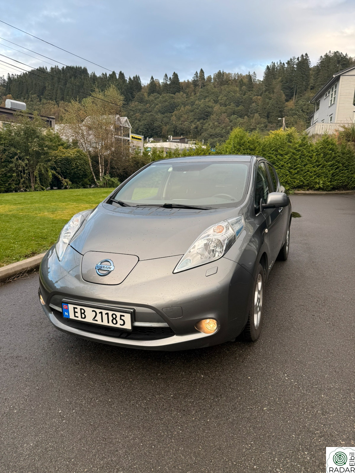 NISSAN Leaf 24kWh
