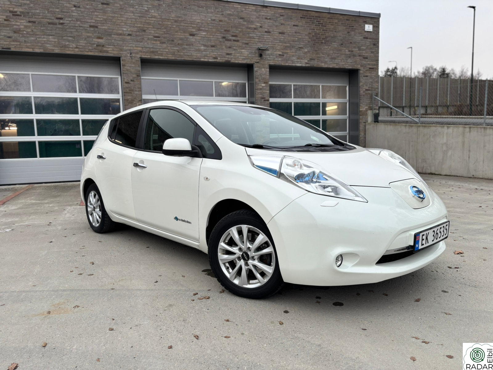 NISSAN LEAF 30kWh Tekna 30kWh