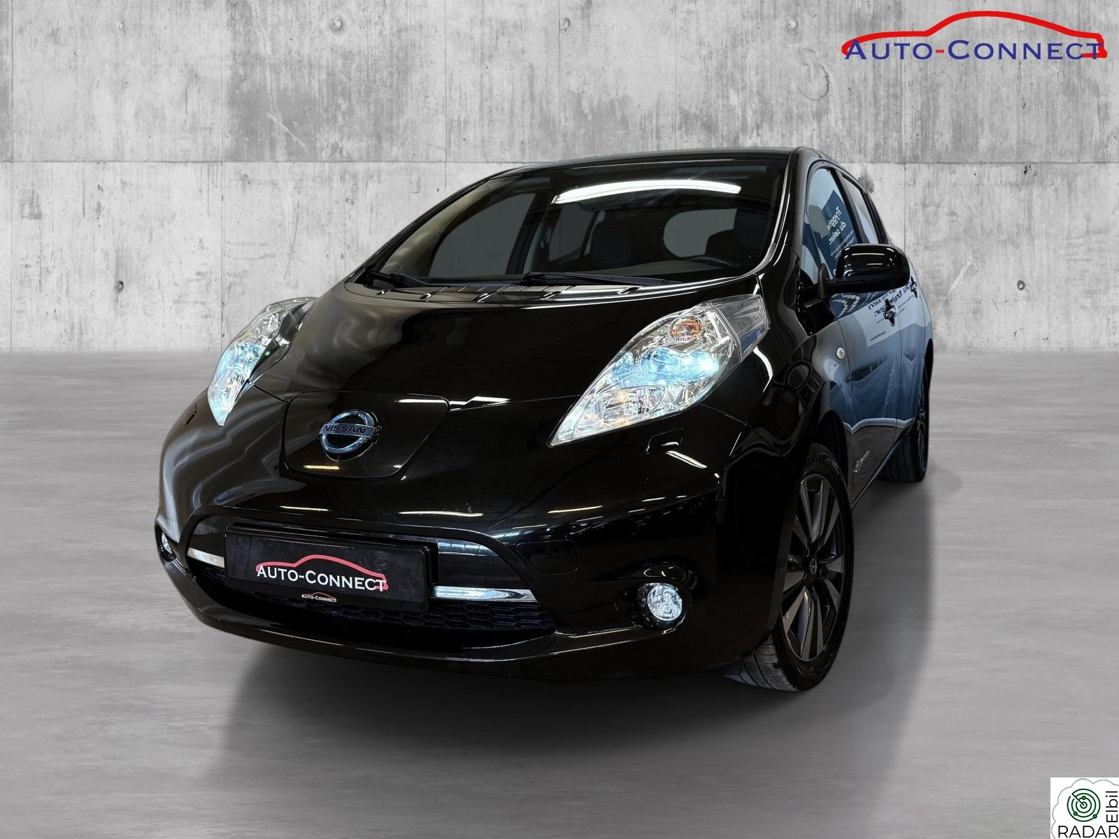 NISSAN LEAF 30kWh 30KW /TEKNA KAMERA/ NAVI/ LED LYS / DAB/ OPPVARMET RATT