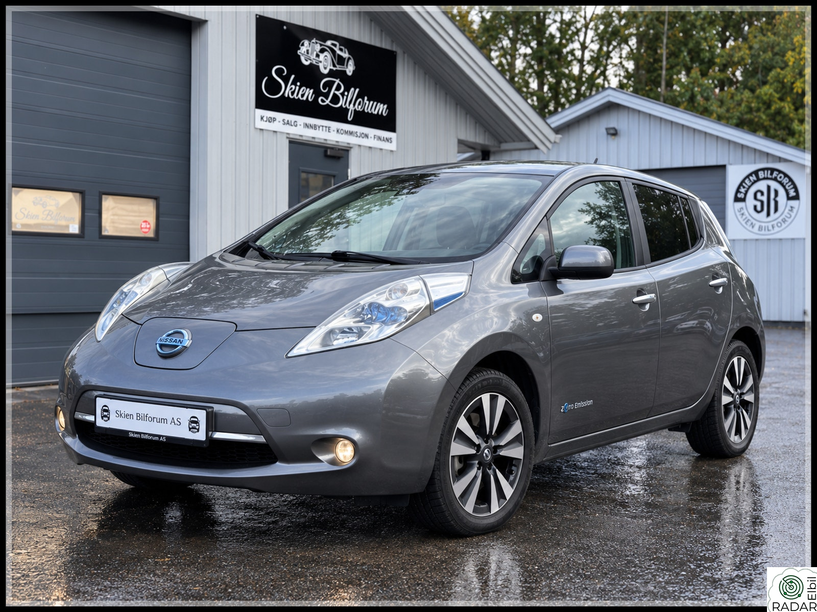 NISSAN Leaf 30kWh 30KWh / 10/12 batteristreker / 360ï¿½ / Skinn / Navi ++