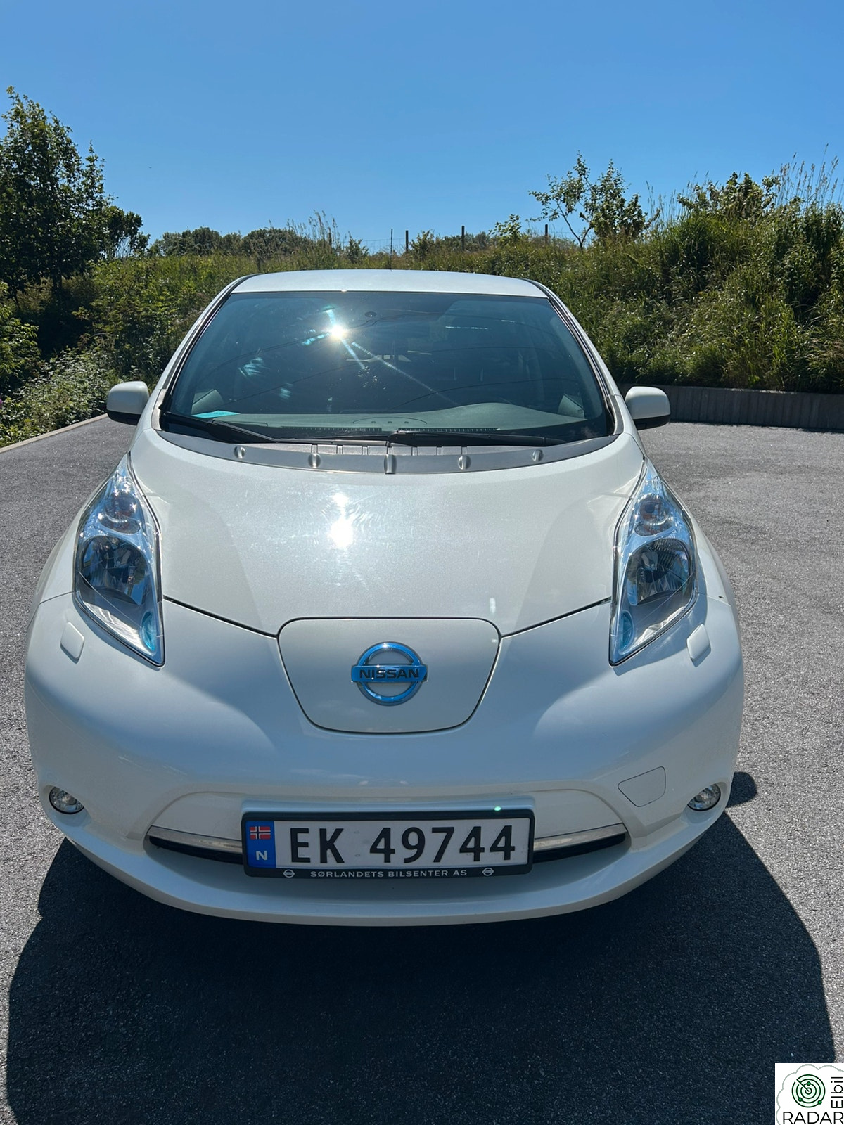 NISSAN LEAF 24kWh ZE0 EV