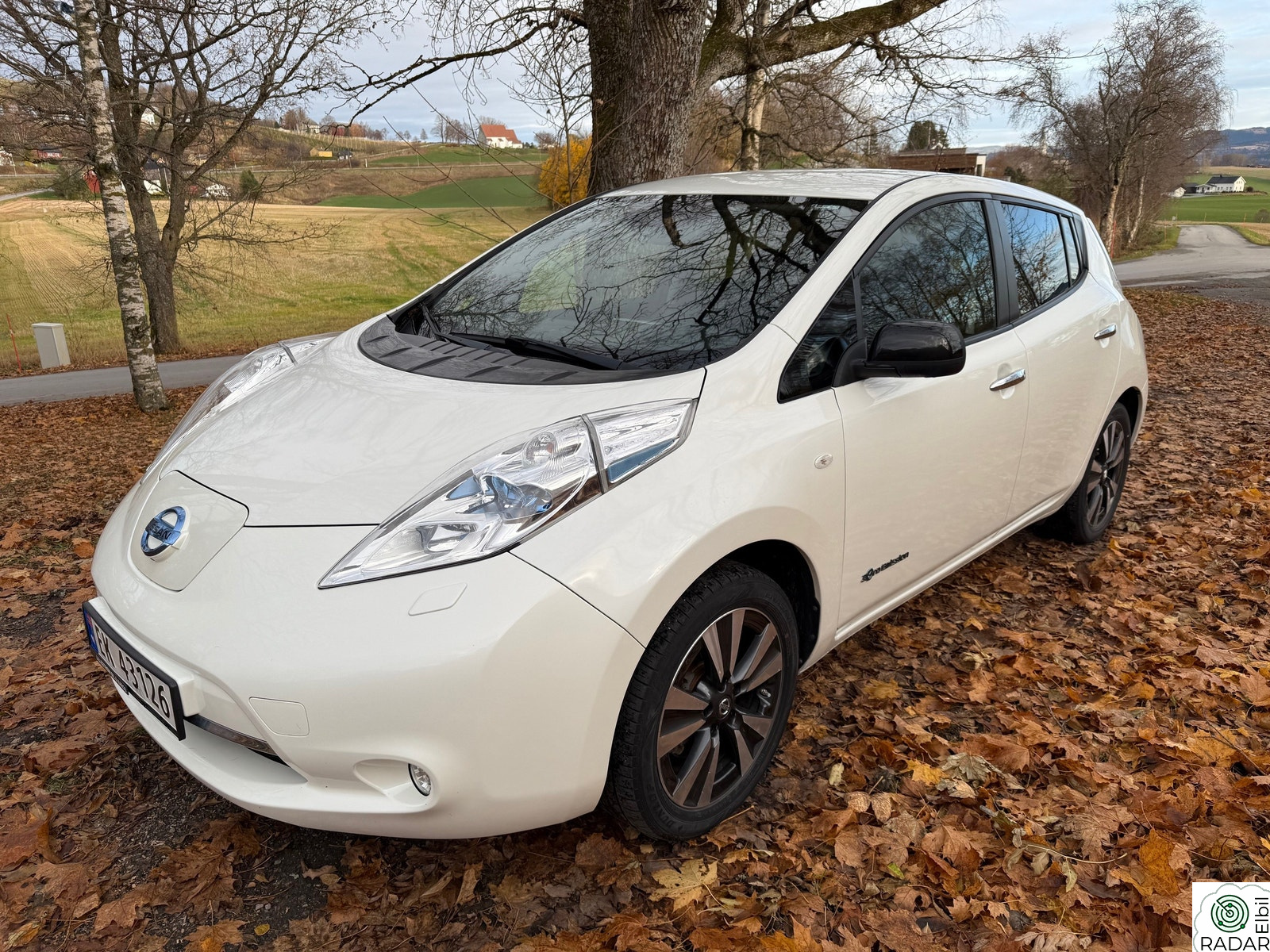 NISSAN LEAF 30kWh Acenta 30 kw