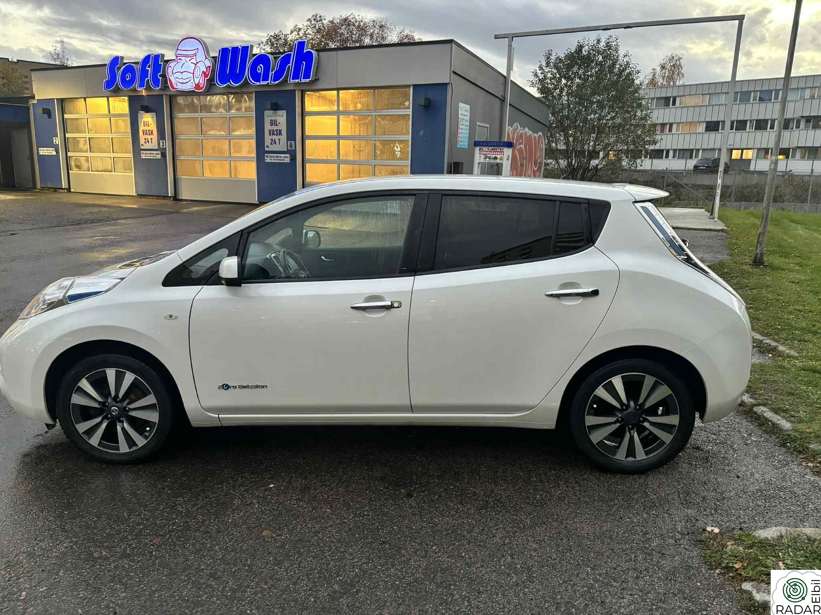 NISSAN LEAF 30kWh Tekna 30kWh