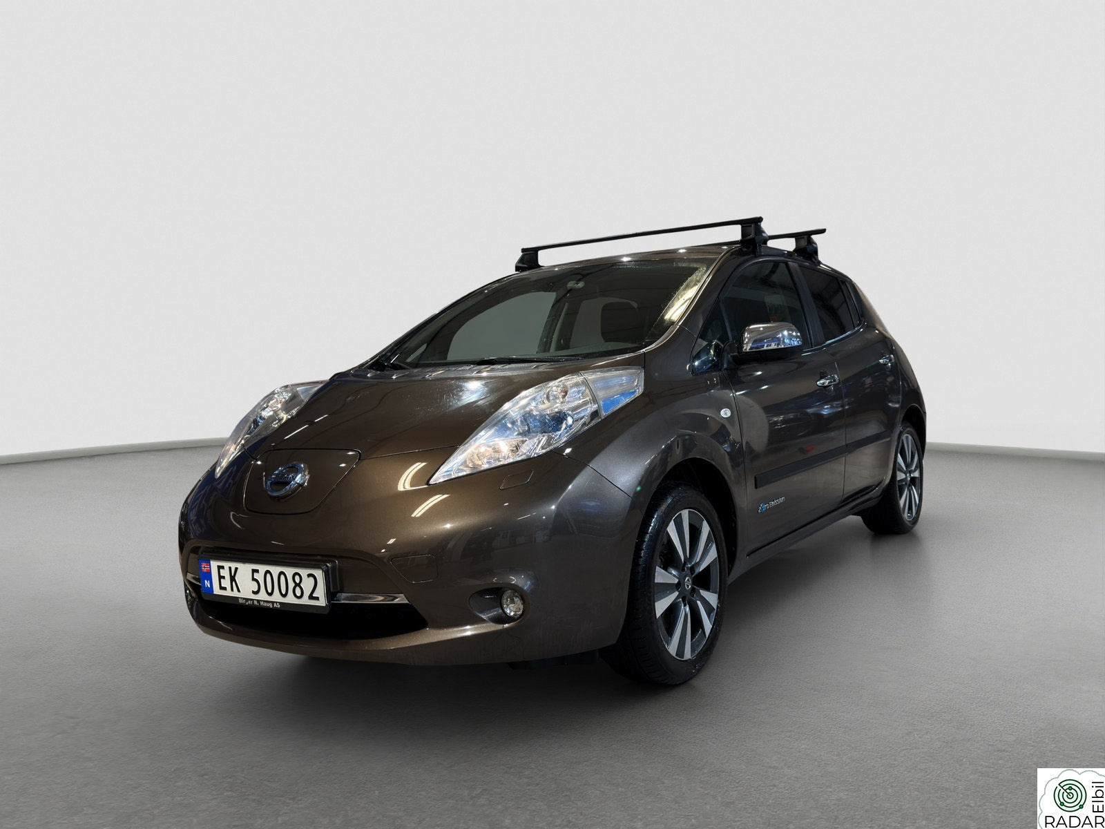 NISSAN LEAF 30kWh Tekna 30kWh Rattvarme/Varmepumpe/Skinn/360cam/EU 2028