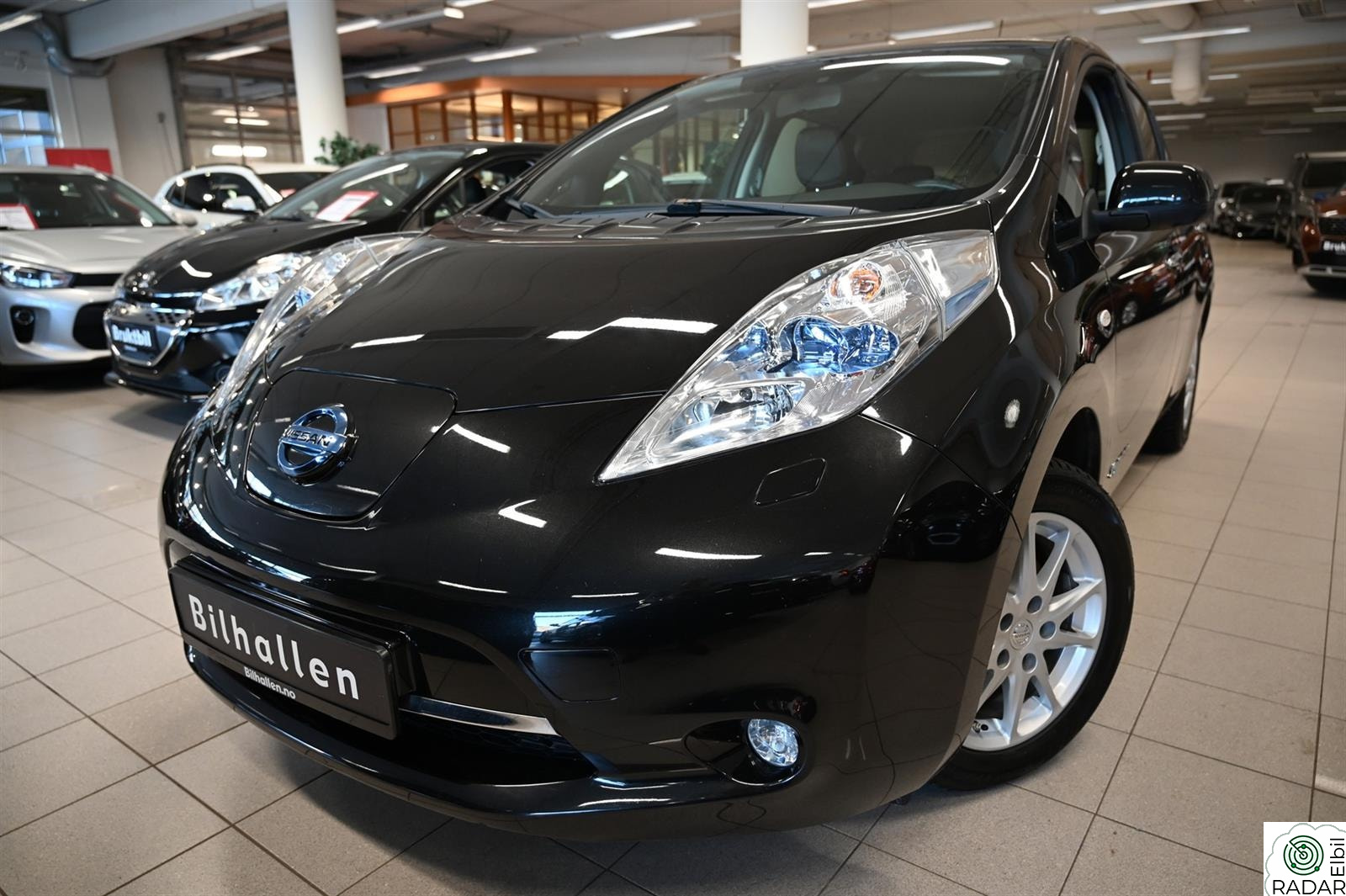 NISSAN LEAF 30kWh 30kWh Tekna m/360/Skinn/BOSE++