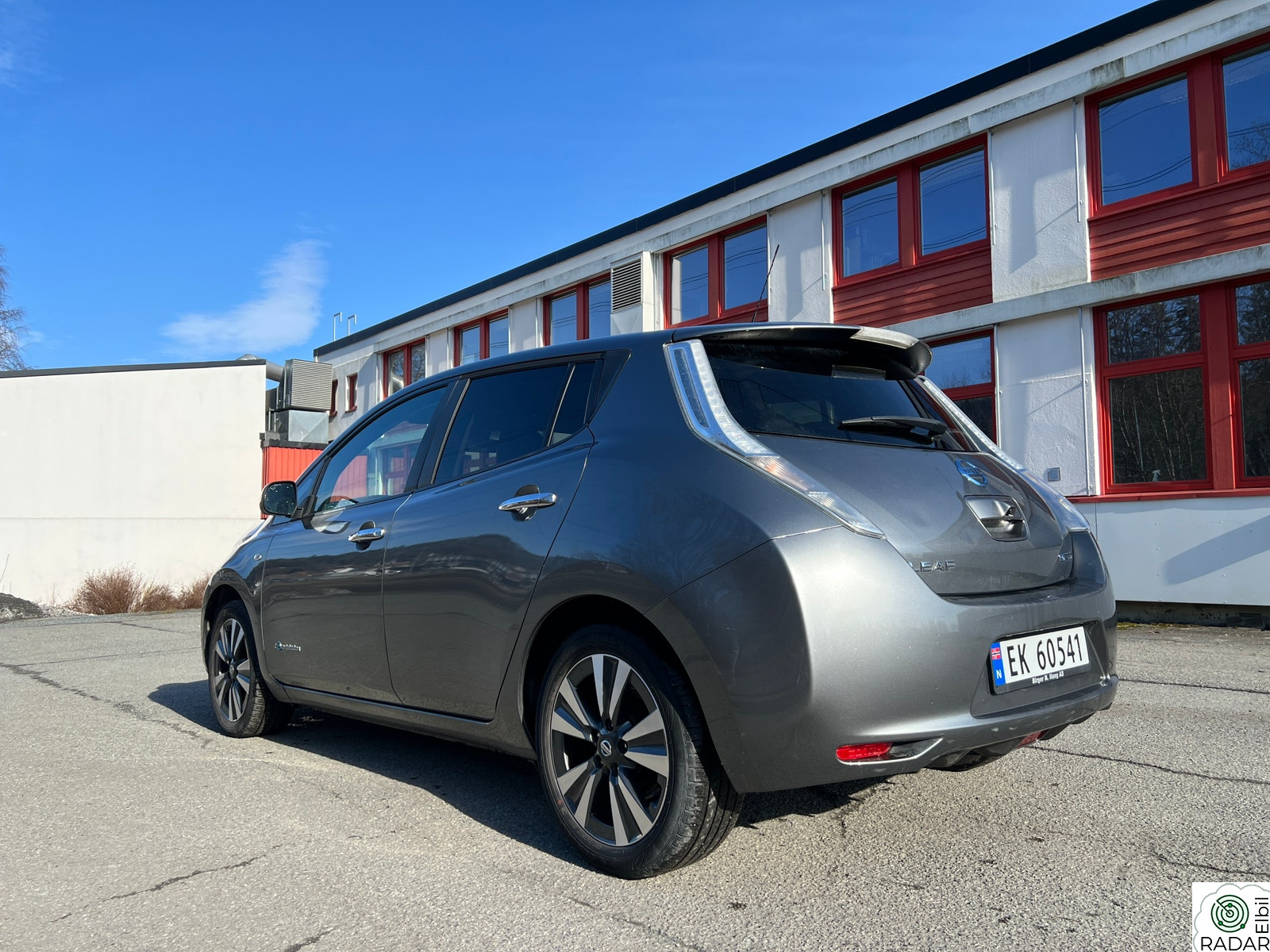NISSAN LEAF 30kWh Tekna 40kWh
