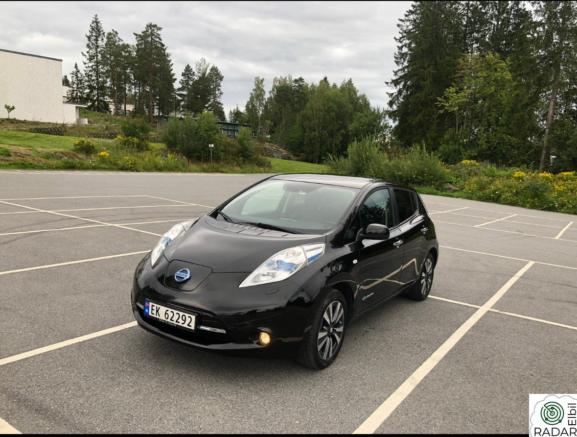 NISSAN LEAF 30kWh Tekna 30kWh (K)