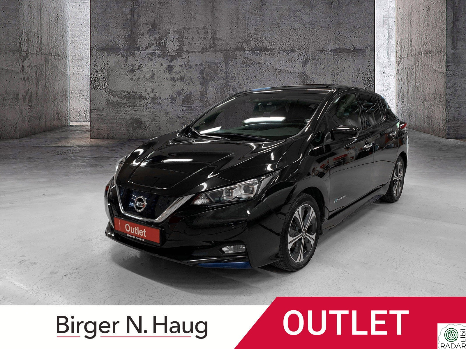 NISSAN LEAF 40kWh 40kWh Launch Edition /OUTLET/ACC/360.KAM/