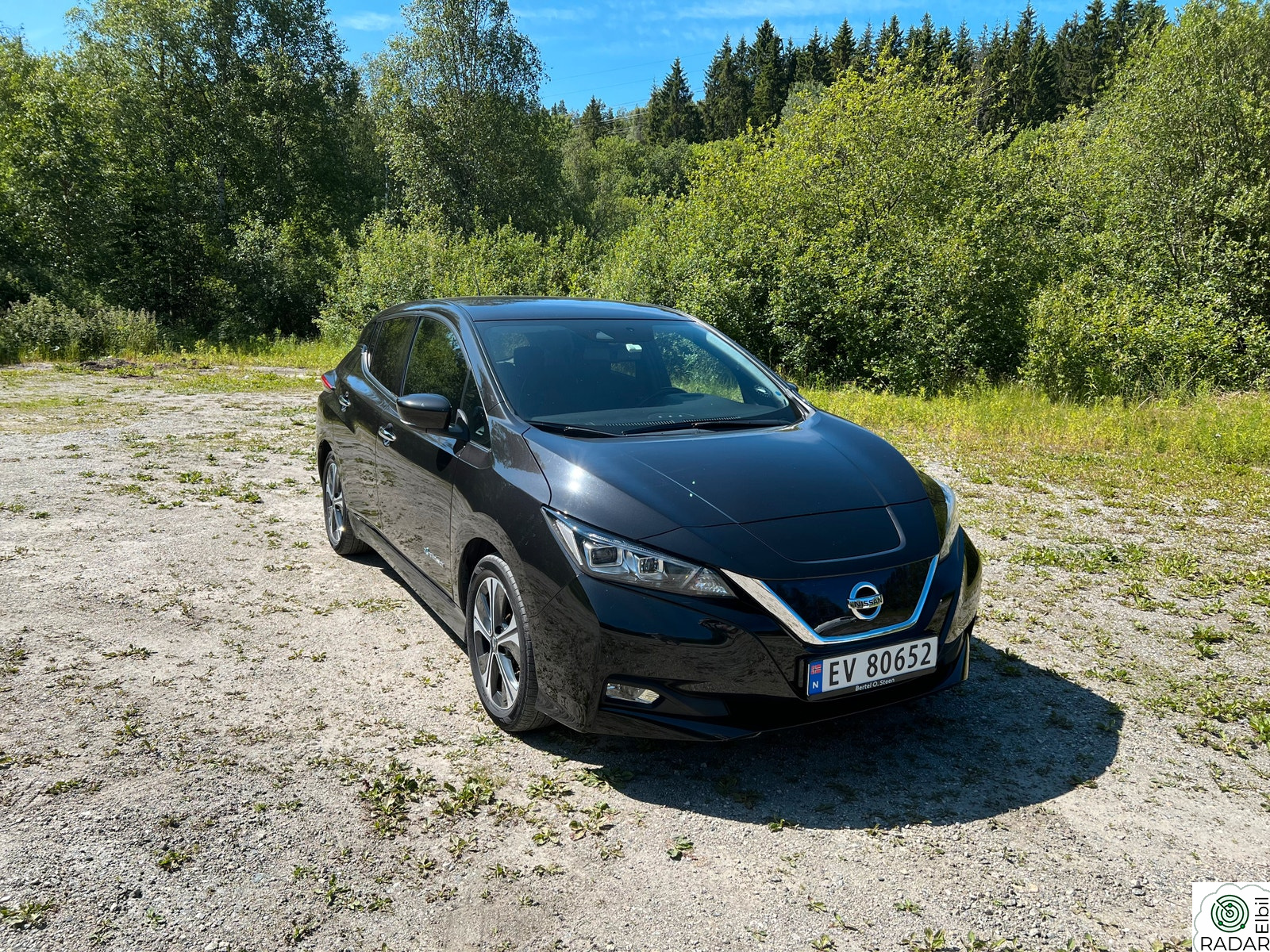 NISSAN LEAF 40kWh 40kWh N-Connecta/360kam/Carplay/Rattvarme/DAB/ACC