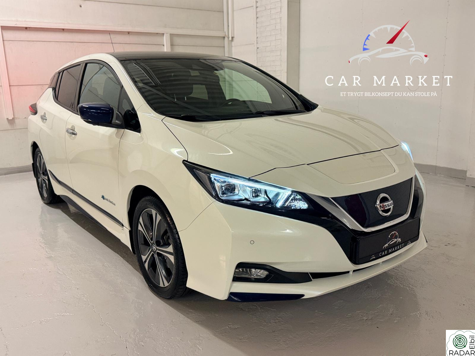 NISSAN LEAF 40kWh 40kWh Tekna ACC Navi Rattvarme 360-Kam Bose LAV KM !