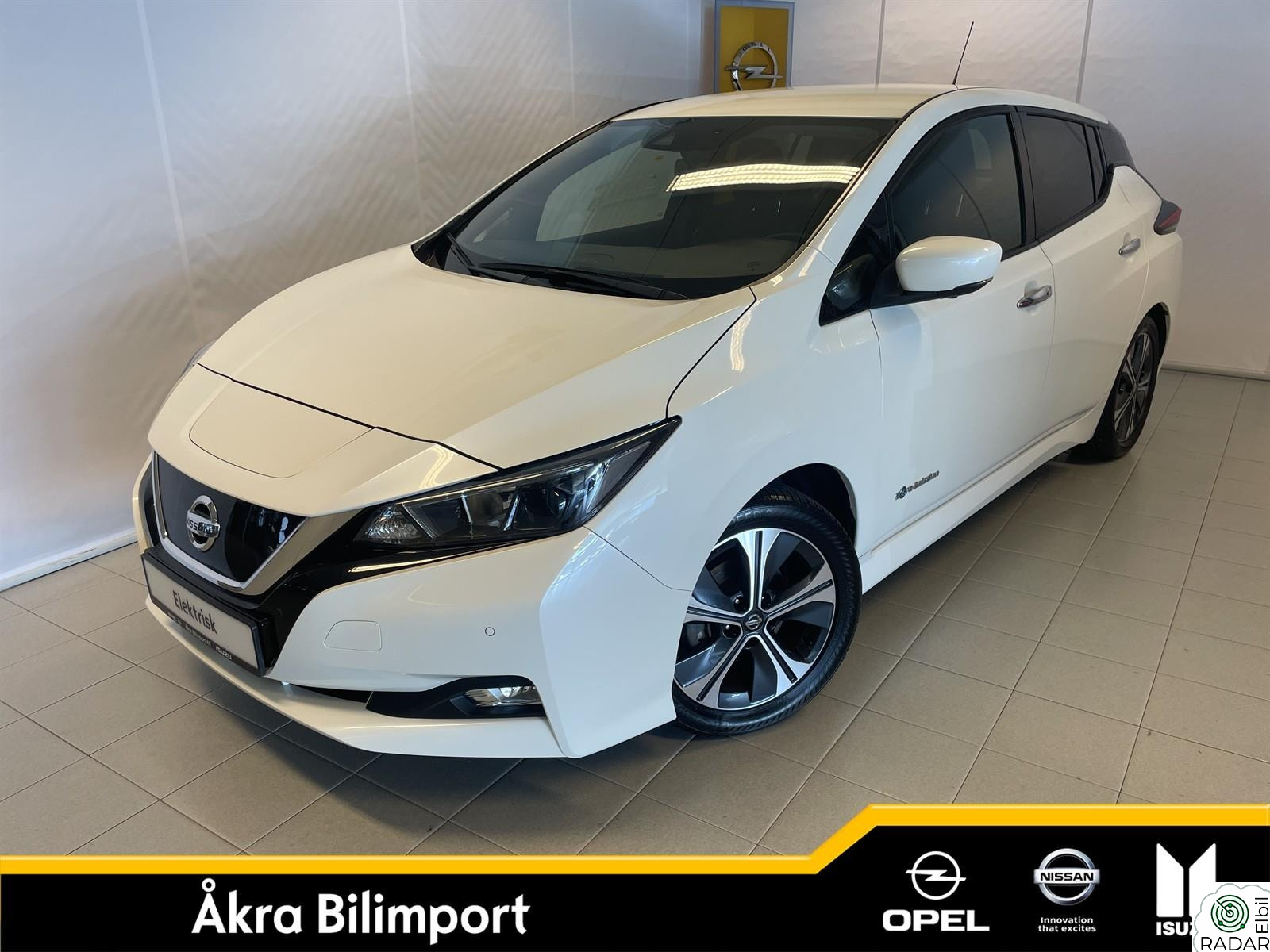 NISSAN LEAF 40kWh 100 % Elektrisk N-Connecta 40kw