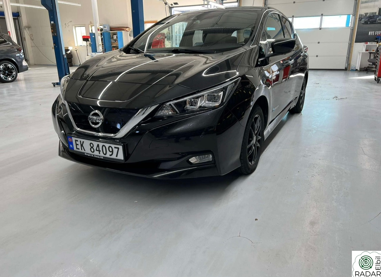 NISSAN LEAF 40kWh