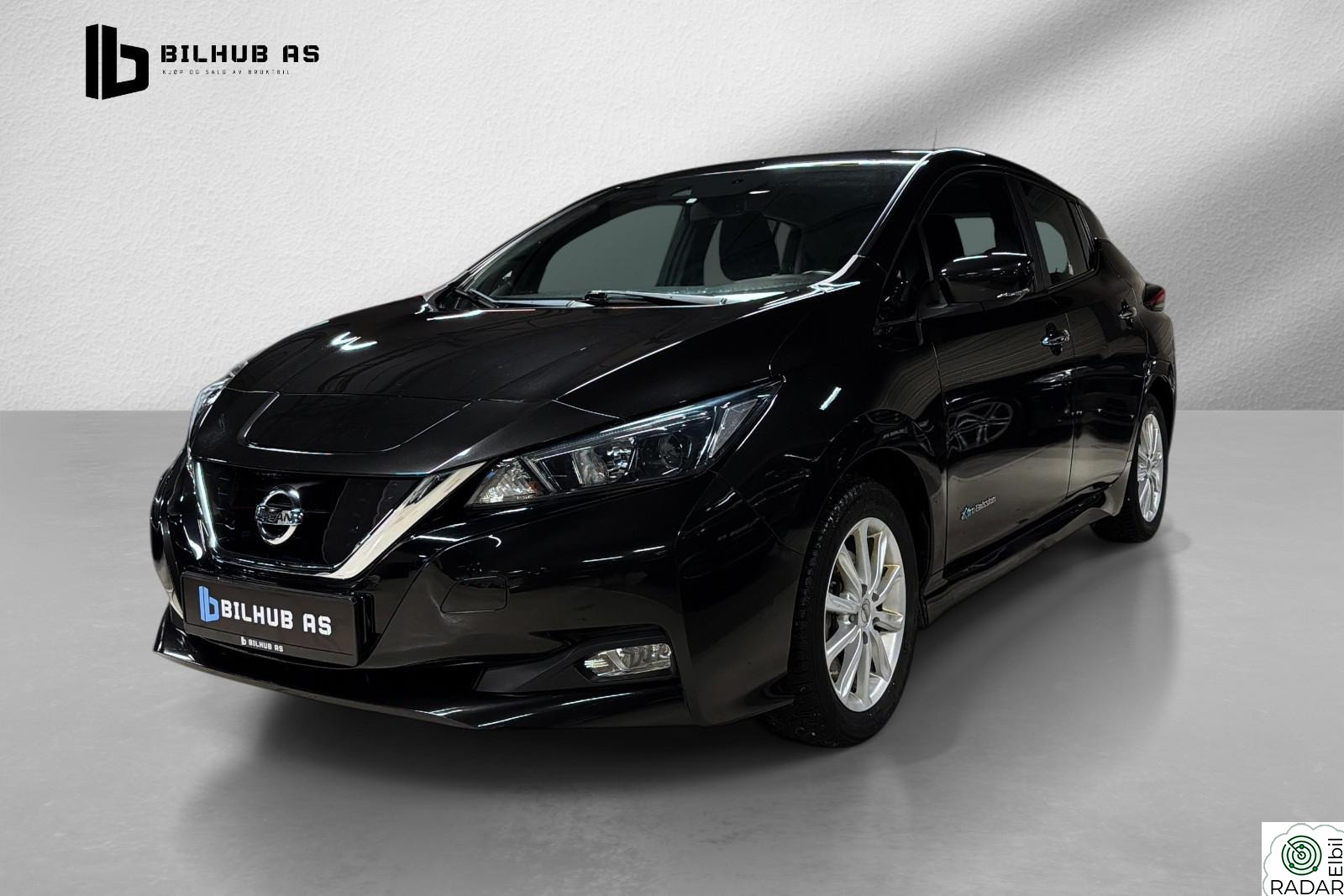 NISSAN Leaf 40kWh 40kWh 270km. N-Connecta ACC BLIS Kamera Navi Garanti ++