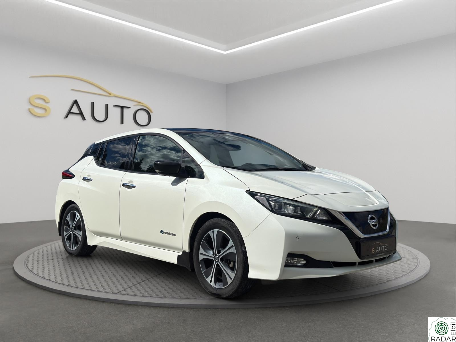 NISSAN LEAF 40kWh 40kWh Tekna, ProPilot, Navi, 360 Kamera, BOSE, Keyless