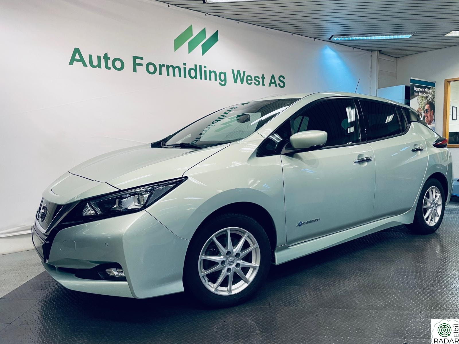 NISSAN LEAF 40kWh 40 kWh Launch Edition 360kam Garanti Norsk
