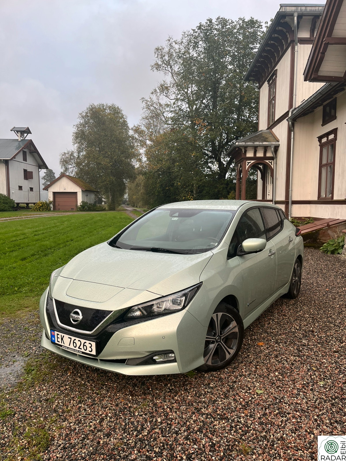 NISSAN LEAF 40kWh 40kWh Launch Edition