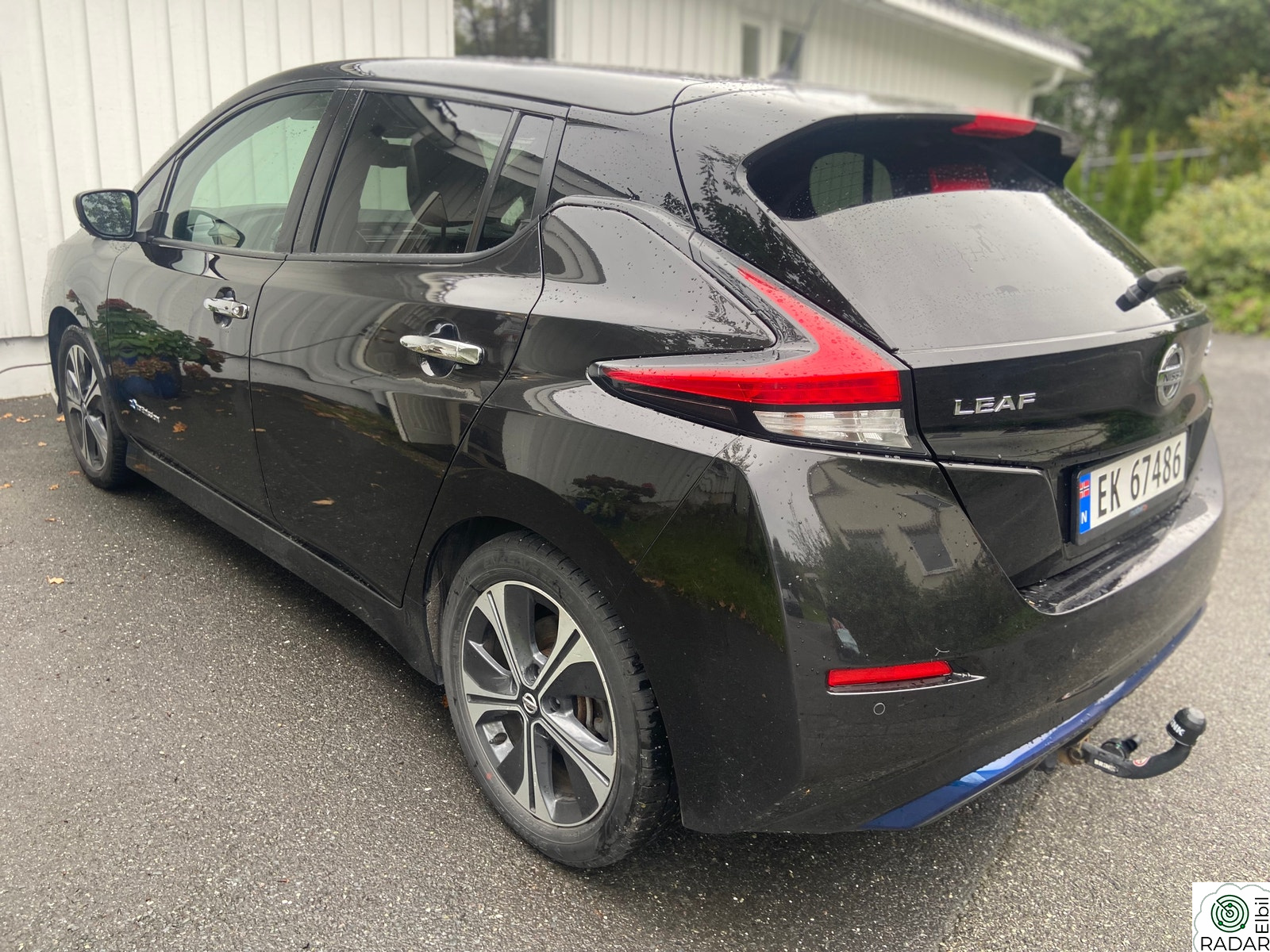 NISSAN LEAF 40kWh 40kWh Launch Edition Hengerfeste ACC Full LED