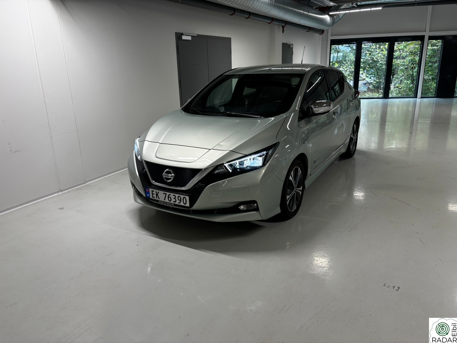 NISSAN LEAF 40kWh 40kWh Launch Edition