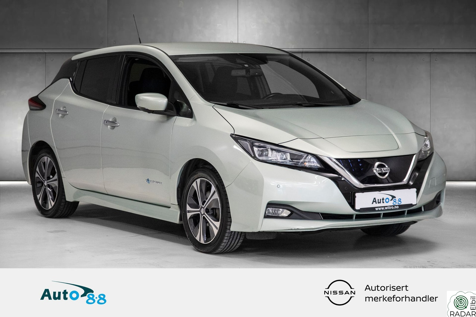 NISSAN LEAF 40kWh 40 kWh / ACC / BLIS / NAVI / DAB+ / VARMEPUMPE /