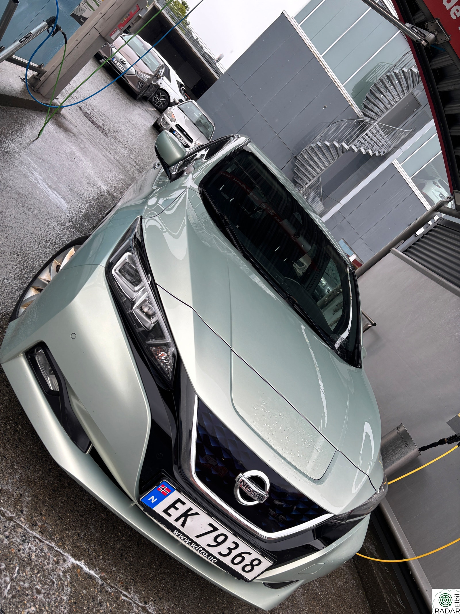 NISSAN LEAF 40kWh 40kWh Launch Edition