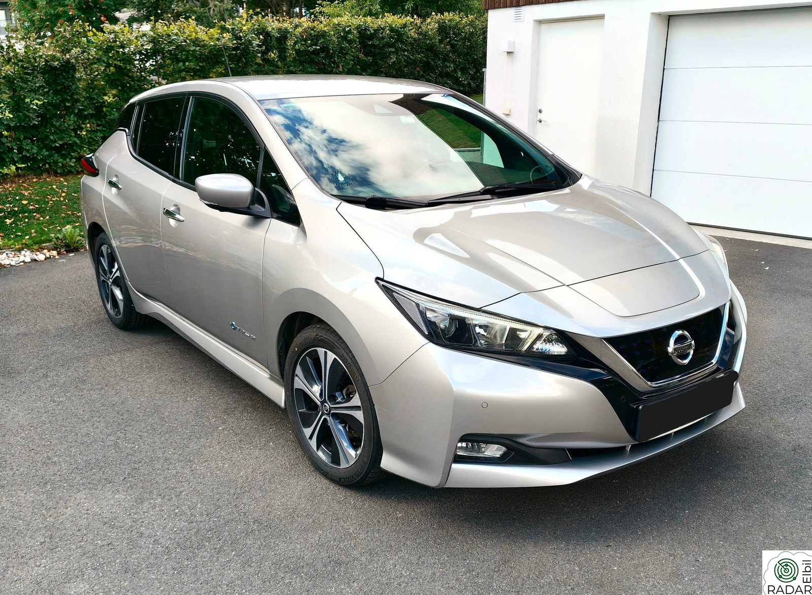 NISSAN LEAF 40kWh Nissan Leaf 2018 Launch Edition
