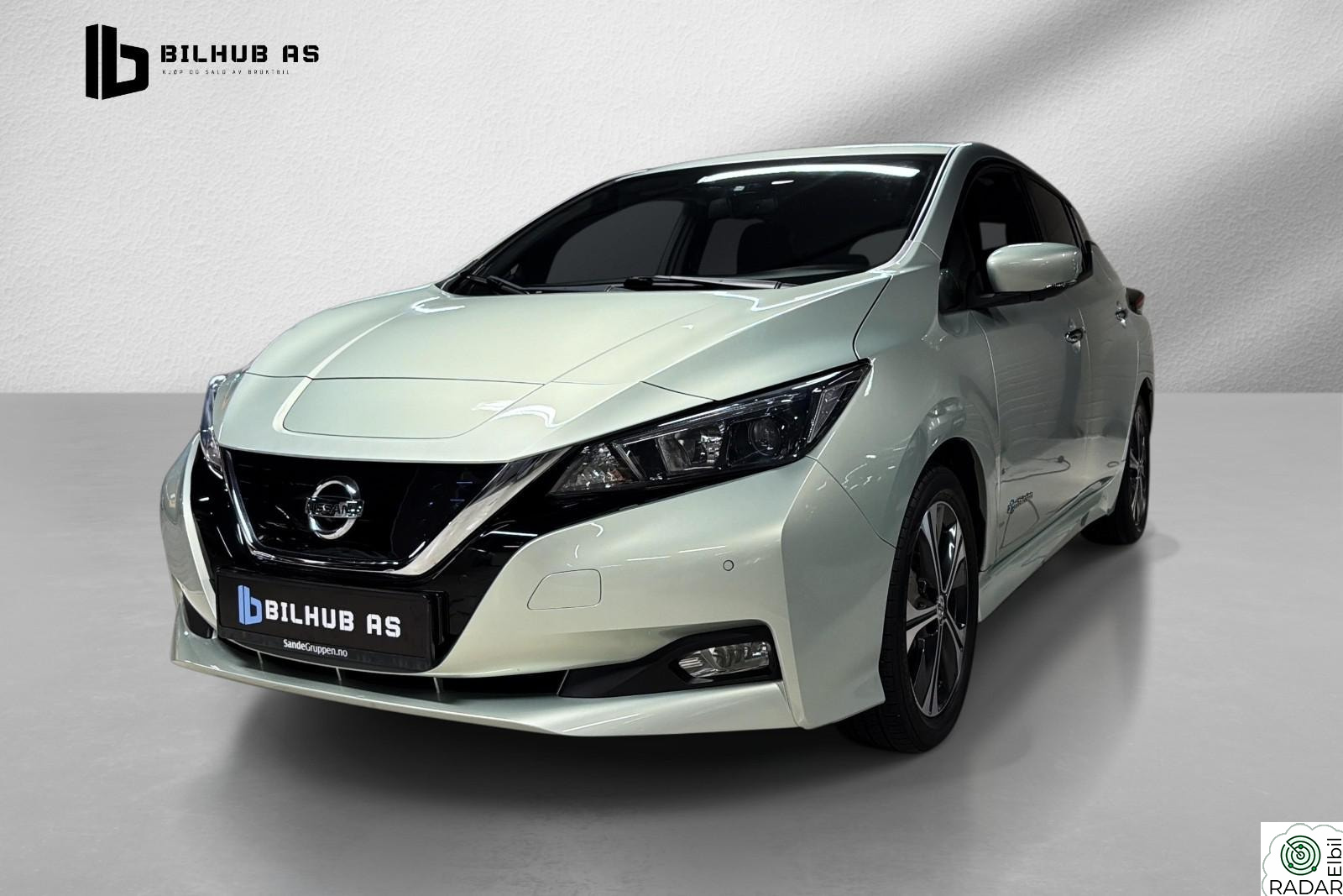 NISSAN LEAF 40kWh Launch Edition 40kWh 270km. | 1eier ACC Navi 360 ++