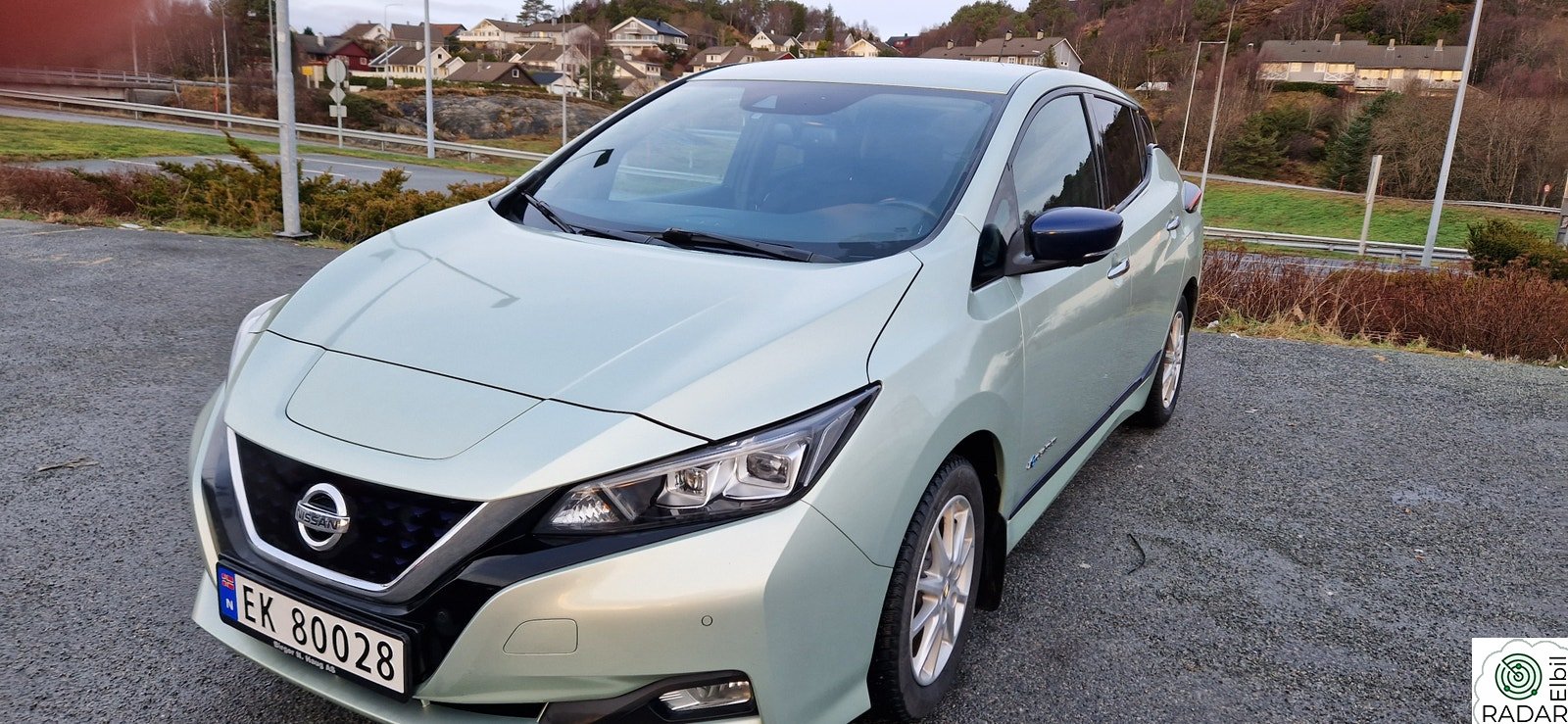 NISSAN LEAF 40kWh 40kWh N-Connecta 360 KAMERA/RATTVARME/ACC/+++