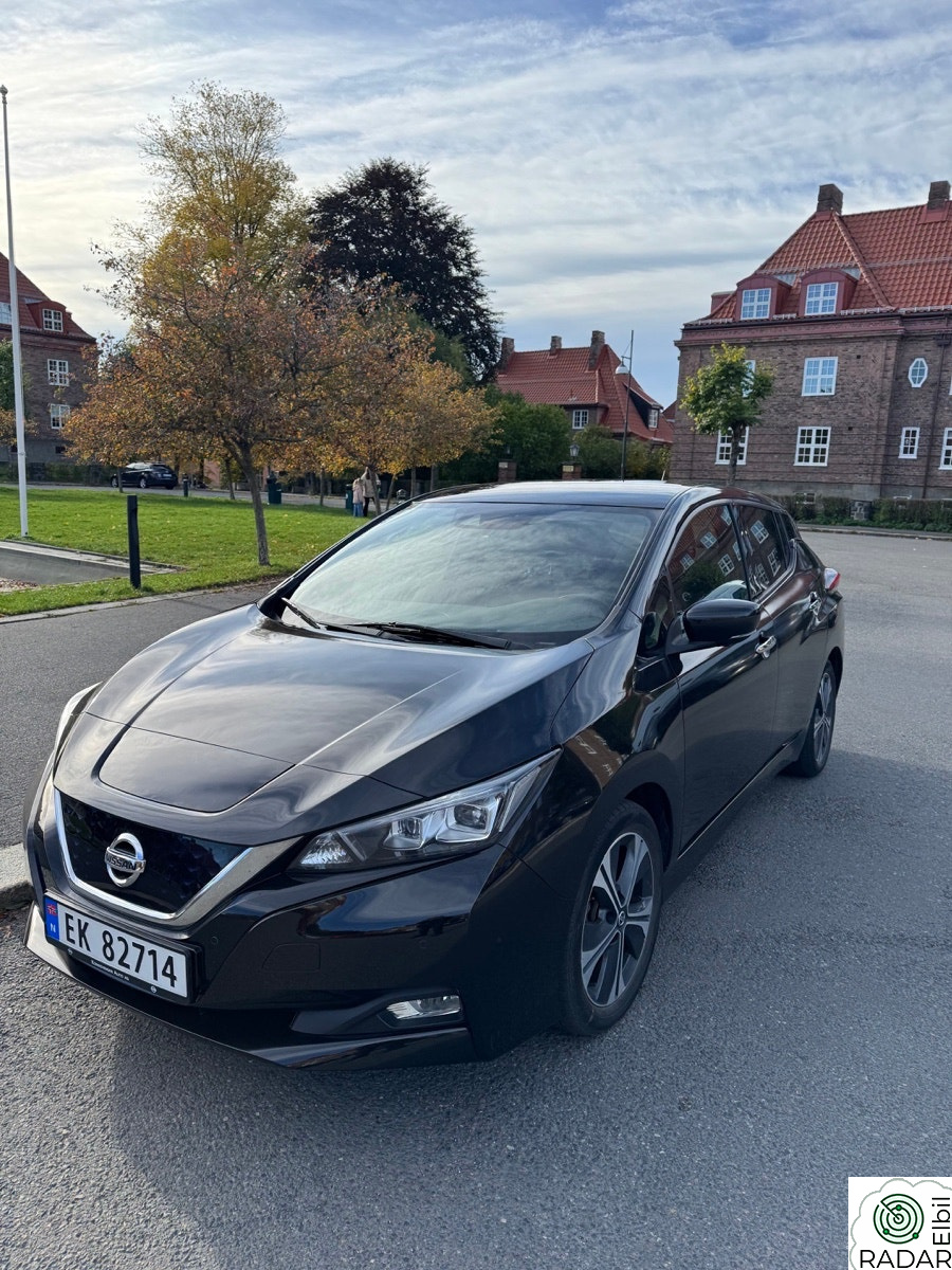 NISSAN LEAF 40kWh 40kWh N-Connecta ACC XENON +++