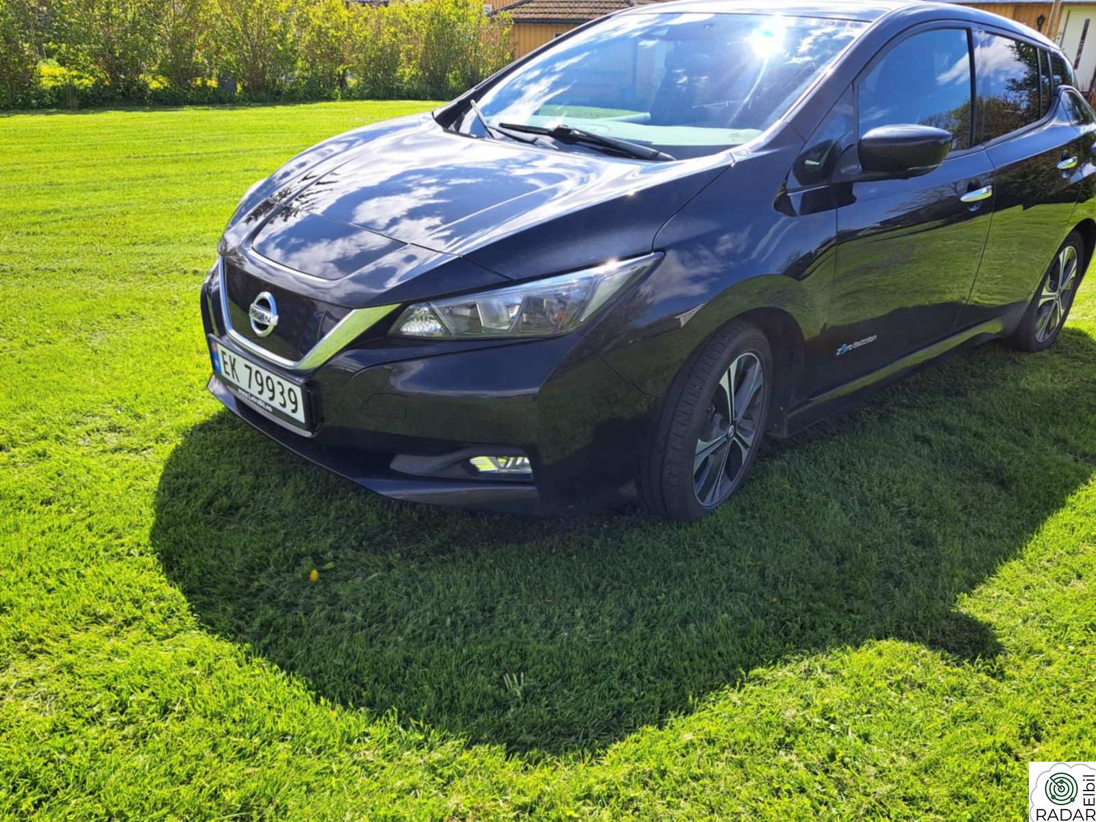 NISSAN LEAF 40kWh 40kWh Launch Edition