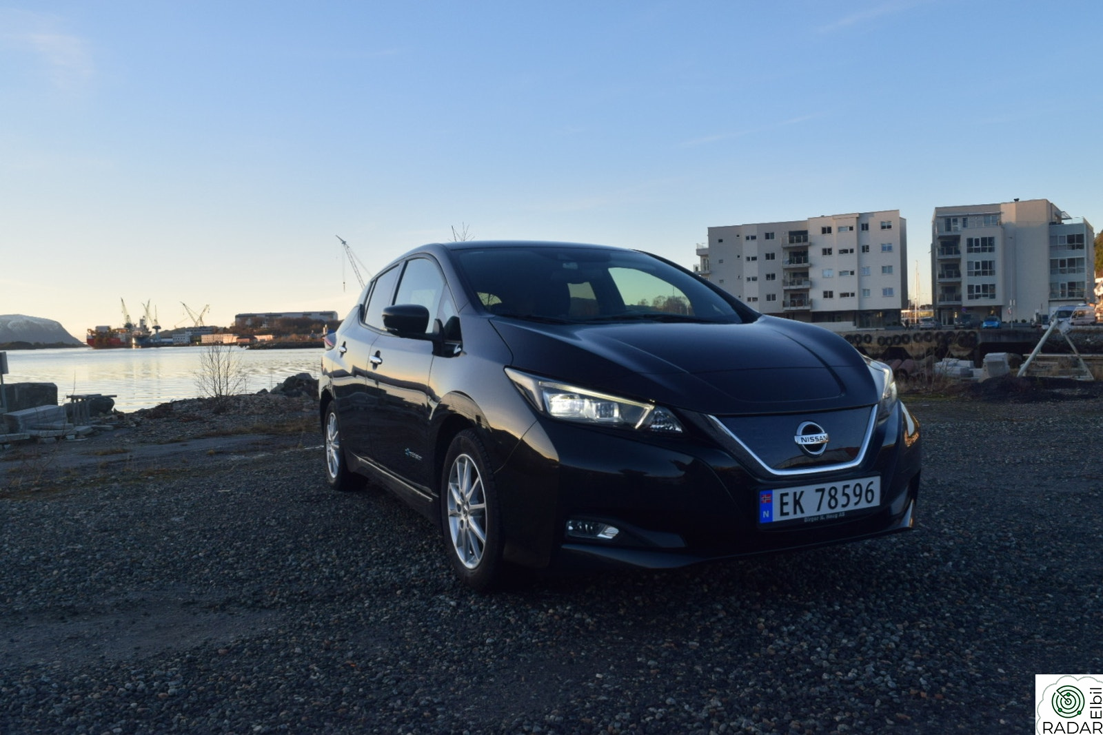 NISSAN LEAF 40kWh 40kWh Launch Edition
