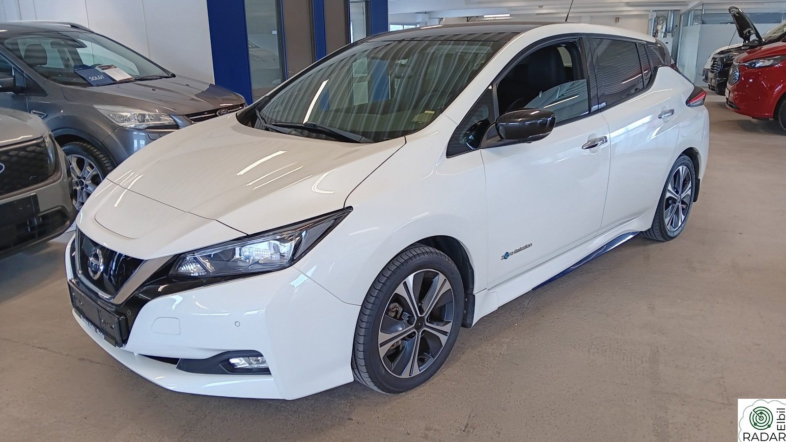 NISSAN LEAF 40kWh 40kWh Tekna