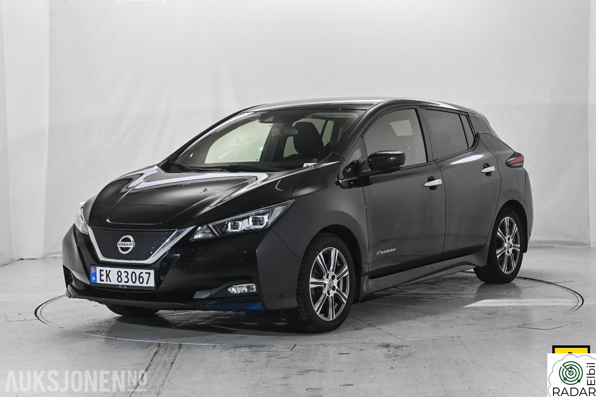 NISSAN LEAF 40kWh 40 KWH ACC 360-KAMERA NAVI VARMER RATTVARME ISOFIX S+V