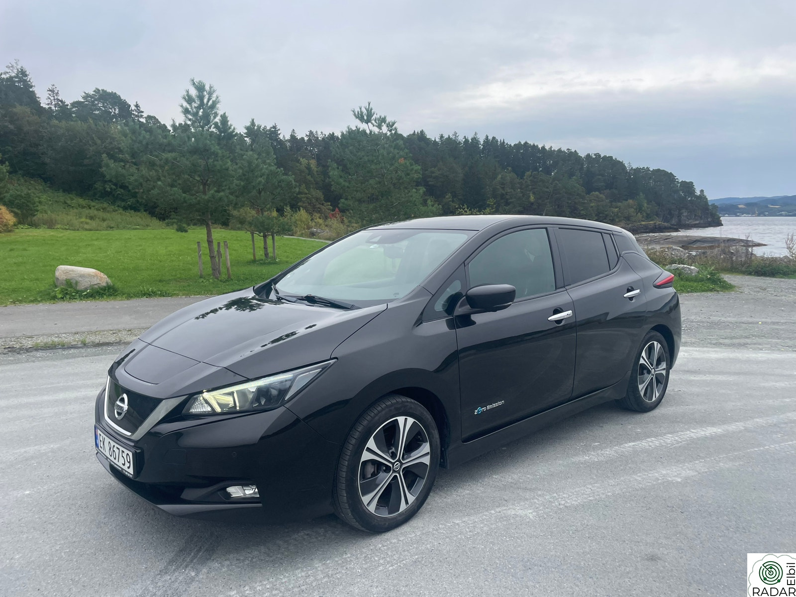 NISSAN Leaf 40kWh ZE1