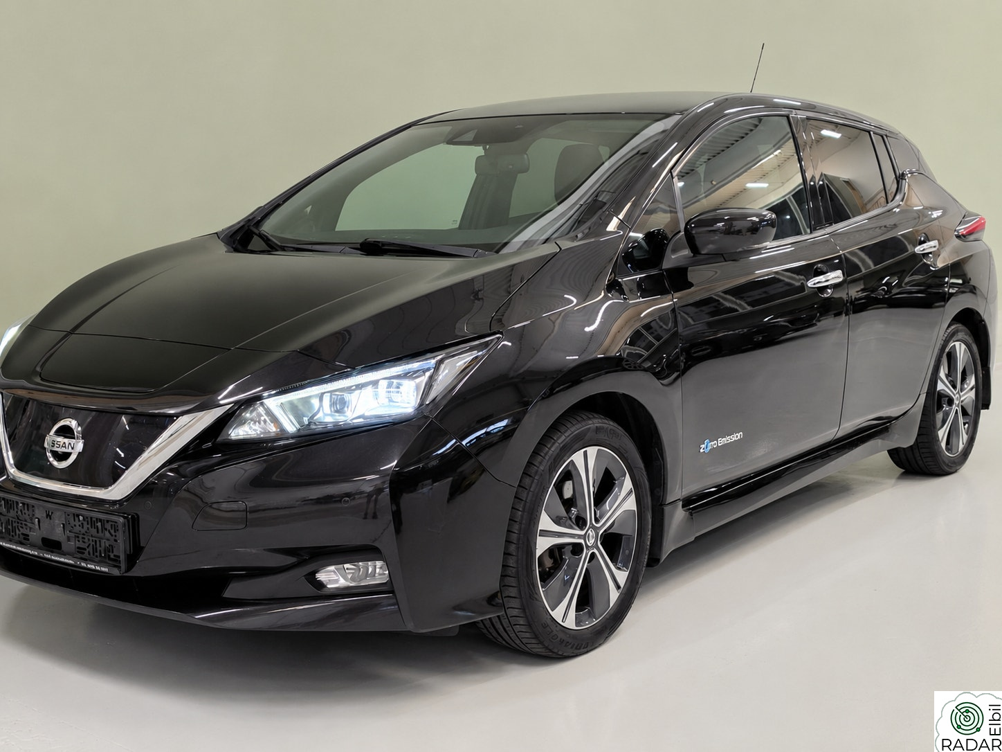 NISSAN LEAF 40kWh 40kWh/Ny EU/Keyless/R.Kamera/Navi/Acc/Dab/Cruise+++