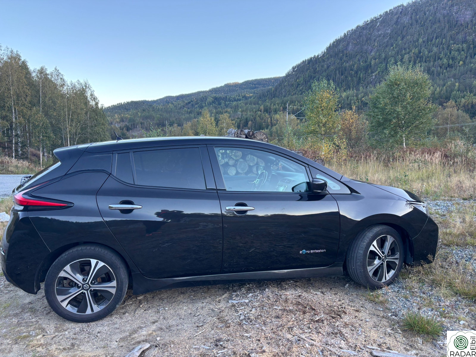NISSAN LEAF 40kWh 40kWh Launch Edition