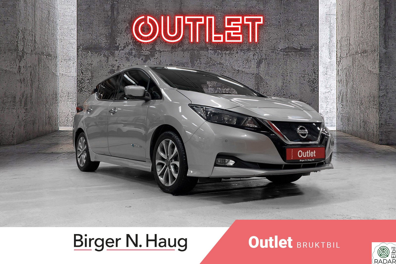 NISSAN LEAF 40kWh 40kWh Launch Edition /OUTLET/360KAMERA/ACC